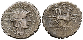 GENS POMPONIA. Denario. (Ar. 3,52g/20mm). 118 a.C. (FFC 1027; Crawford 282/4). Anv: Cabeza de Roma a derecha, alrededor leyenda: L POMPONI CN F. Rev: ...