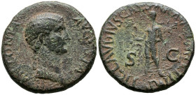 ANTONIA. Dupondio (Ae. 12,47g/28mm). 41-42 d.C. Roma. (RIC 92). Anv: Busto descubierto a la derecha de Antonia, alrededor leyenda: ANTONIA AVGUST. Rev...