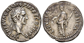 NERVA. Denario. (Ar. 3,29g/18mm). 96 d.C. Roma. (RIC 31). Anv: Cabeza de Nerva laureada a derecha, alrededor leyenda: IMP NERVA CAES AVG P M TR P COS ...