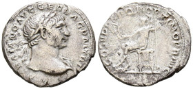 TRAJANO. Denario. (Ar. 3,48g/19mm). 103-112 d.C. Roma. (RIC 119). Anv: Cabeza laureada de Trajano a derecha con ligero drapeado sobre hombro izquierdo...