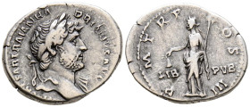 ADRIANO. Denario. (Ae. 3,39g/20mm). 120-121 d.C. (RIC 102). Anv: Busto laureado de Adriano a derecha con ligero drapeado en hombro derecho, alrededor ...