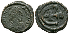 JUSTINIANO I. Pentanummium. (Ae. 1,99g/15mm). 537-551 d.C. Antioquia. (Seaby 241). Anv: Busto diademado y drapeado de Justiniano I a derecha, alrededo...