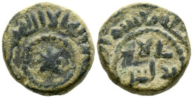 EMIRATO DEPENDIENTE DE CÓRDOBA, PERIODO DE GOBERNADORES. Anónimo. Felús. (Ar. 5,65g/17mm). S/D. al-Ándalus / الاندلس. (Vives 44; Frochoso XVII-c). Anv...