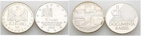 ALEMANIA. Pareja de 10€ en plata acuñados en 2002 en las cecas de Hamburgo (J) y Munich (D). Excelente estado de conservación. A EXAMINAR.