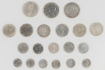 AUSTRALIA. Magnífico conjunto de 20 monedas en plata con diferentes módulos y fechas comprendidas entre los reinados de Jorge V e Isabel II. Diferente...
