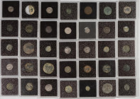 Muy interesante resto de colección de aproximadamente 100 monedas de bronce y plata de distintas cecas ibéricas y emperadores del alto y bajo imperio ...