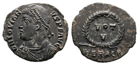 Jovian, 363 - 364. AE Centenionalis. (20,2 mm, 2.45 g.). Heraclea mint, struck AD 363-364. DN IOVIANVS P F AVG, pearl-diademed, draped and cuirassed b...