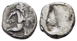 ACHAEMENID EMPIRE.Time of Darios I to Xerxes II.(Circa 485-420 BC).Sardes.Siglos.

Obv : Persian king or hero, wearing kidaris and kandys and with q...