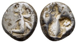 ACHAEMENID EMPIRE.Time of Darios I to Xerxes II.(485-420 BC).Sardes.Siglos.

Obv : Persian king in kneeling-running stance right, holding spear and ...