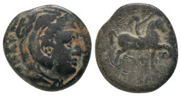 KINGS of MACEDON Alexander III the Great.(336-323 BC). Ae. Uncertain in Macedon.

Obv : Head of Herakles right, wearing lion skin.
Rev : ΑΛΕ.
Hors...