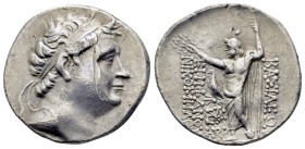 KINGS of BITHYNIA. Nikomedes III Euergetes.(127-94 BC).Nikomedia.Tetradrachm.

Obv : Diademed head of Nikomedes right.
Rev : ΒΑΣΙΛΕΩΣ EΠIΦANOYΣ NIK...