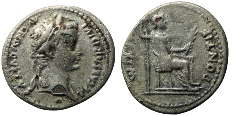 Tiberius (AD 14-37). Lugdunum
AR Fourrèe Denarius (20mm, 2,72g)
Obv: TI CAESAR D...