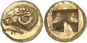 GRÈCE ANTIQUE - GREEK
Ionie, Phocée. 1/24e de statère ND (625-522 av. J.-C.), Phocée.
Av. Tête de bélier à gauche ; dessous, un phoque nageant à gau...