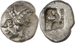 GAULE - CELTIC
Massilia - Marseille. Hémiobole au bonnet perlé ND (470-460 av. J.-C.), Marseille.
Av. Tête à gauche, coiffée d’un casque ou bonnet a...