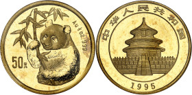 CHINE - CHINA
République populaire de Chine (depuis 1949). 50 Yuans Or (1/2 once), panda mangeant du bambou 1995, Shenyang Mint.
Av. 50 (Yuans). Pan...