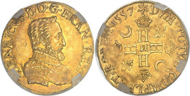 FRANCE / CAPÉTIENS - FRANCE / ROYAL
Henri II (1547-1559). Henri d’or, 1er type 1557, H, La Rochelle.
Av. HENRICVS. II. D. G. FRAN. REX (différent). ...