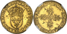 FRANCE / CAPÉTIENS - FRANCE / ROYAL
Charles IX (1560-1574). Écu d’or au soleil, 1er type 1561, C, Saint-Lô.
Av. (à 12 h) CAROLVS. VIIII. D. G. FRANC...