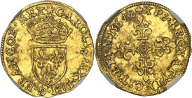 FRANCE / CAPÉTIENS - FRANCE / ROYAL
Charles IX (1560-1574). Demi-écu d’or au soleil 1564, G, Poitiers.
Av. CAROLVS. IX. DEI. G. FRANCOR. REX. Écu de...