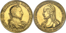 FRANCE / CAPÉTIENS - FRANCE / ROYAL
Charles IX (1560-1574). Médaille d’or, Charles IX et Catherine de Médicis, par Guillaume Martin, frappe postérieu...