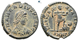 Arcadius AD 383-408. Nicomedia. Follis Æ