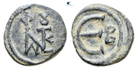 Justin II AD 565-578. Constantinople. Pentanummium Æ