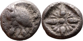 Greek Silver coin. (IV-III century BC) Mysia: Cyzicus

9mm 0,98g