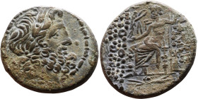SYRIA. Antioch. Civic issue (100-1 BC). AE bronze. Obv: laureate head of Zeus, r. Rev: ΑΝΤΙΟΧΕΩΝ ΤΗΣ ΜΗΤΡΟΠΟΛΕΩΣ; Zeus seated l., holding Nike and sce...