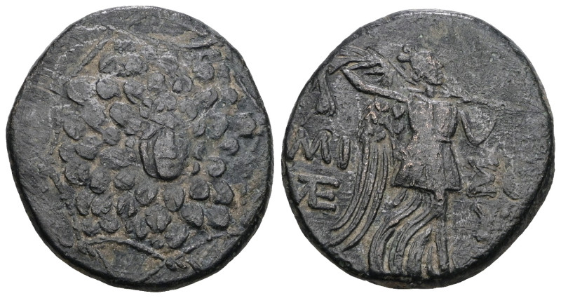 PONTOS, Amisos. Circa 90-85 BC. Æ. 
Aegis / Nike advancing right, holding palm t...
