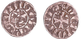 France - Bretagne - Comté de Penthièvre - Denier

TTB

A/ + GVINGAMP. Tête à droite. 

R/ + STEPHAN COM. Croix cantonnée en 1 et 2 d'une étoile....