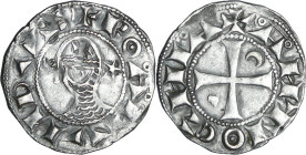 Antioche - Bohémond III - Denier

TTB

Bohémond III (1149-1163). A/+ BO°A°NVNDVS. Buste casqué à gauche, vêtu de la cotte de mailles, le casque ti...