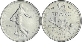 France - Cinquième république (1959- ) - 50 centimes 1965 essai

FDC

GEM 91 P1

 Ni ; 4.50 gr ; 19.5 mm