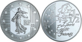 France - La Semeuse - Belle Épreuve de 1 1/2 euro - 2003

BE

 Ar ; 22.2 gr ; 37 mm

Monnaie présentée dans son écrin avec cartouche cartonné et...
