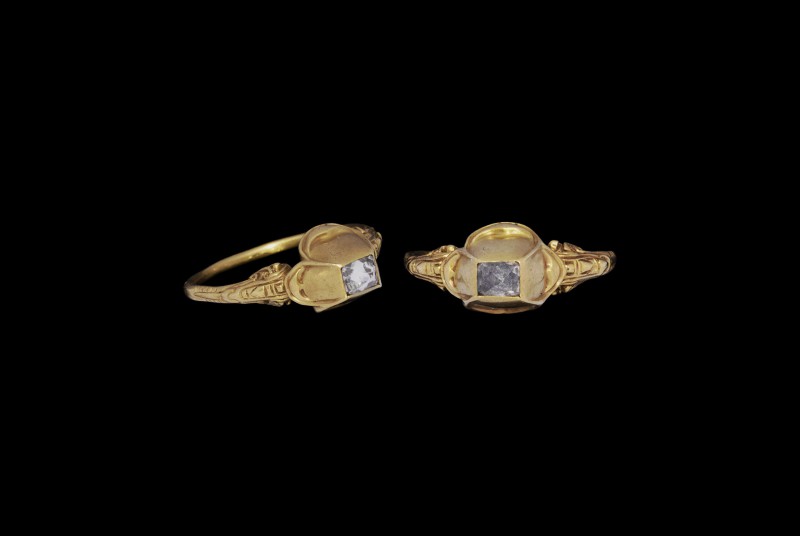 Elizabethan Gold Ring with Pyramid Diamond
16th century AD. A slender gold fing...