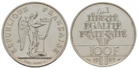 World Coins - France - 1989 - Silver 100 Francs
dated 1989 AD. Obv: Victory inscribing tablet set on column with REPUBLIQUE FRANÇAISE legend. Rev: LI...