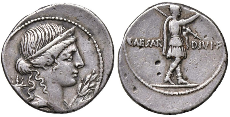 ROMANE IMPERIALI - Augusto (27 a.C.-14 d.C.) - Denario C. 72; RIC 253 (AG g. 3,8...