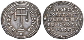 BIZANTINE - Leone VI, Alessandro e Costantino VII (908-912) - Miliarense Ratto 1881; Sear 1727 (AG g. 2,84)

Status: bel BB

Notes: