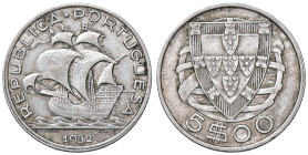 ESTERE - PORTOGALLO - Repubblica (1910) - 5 Escudos 1932 Kr. 581 AG

Status: bel BB

Notes: