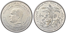 ESTERE - TUNISIA - Repubblica (1957) - Dinar 1970 - FAO Kr. 302 AG

Status: qFDC

Notes: