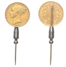 VARIE - Gioielli da antiquariato Spilla ferma cravatta con sterlina, gr. 9,70

Status: Ottimo

Notes: