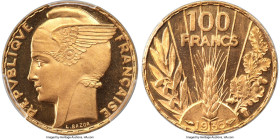 Republic gold Proof "Bazor" 100 Francs 1935 PR66 Cameo PCGS, Paris mint, KM880, Fr-598, Gad-1148. Flan bruni. An ever-popular 20th century French type...