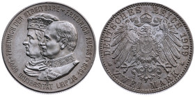 Sachsen 
Königreich. Friedrich August III., 1904-1918
2 Mark
1909
Muldenhütte Mzz. E

500 Jahre Universität Leipzig
Vs: Gestaffelte Brustbilder...