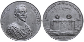 Personen 
Grotius, Hugo, 1583-1645
Zinn-Medaille
1645

auf den Tod des Juristen, Philosophen und Staatsmannes
Vs: Drapiertes Brustbild halbrecht...