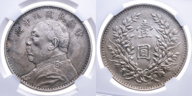 China 
Republik, 1911-1949
Dollar
Jahr 9 (1920)

Vs: Brustbild des Yuan Shikai n. l.
Rs: Schriftzeichen in Reisrispenkranz

Material: Silber 9...
