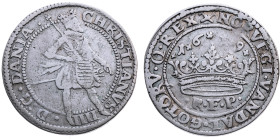 Dänemark 
Königreich. Christian IV., 1588-1648
1/2 Krone
1619

Vs: König mit Zepter n. r. stehend, Umschrift
Rs: Krone zwischen Jahreszahl und "...