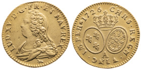 Frankreich 
Königreich. Louis XV., 1715-1774
Louis d'or
1726
A Paris

aux Lunettes
Vs: Drapiertes Brustbild n. l., Umschrift
Rs: Zwei bekrönte...