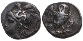 Italien 
Kalabrien. Tarent
Drachme
um 280-272 v.Chr.

Vs: Kopf der Athena mit Helm n. l.
Rs: Eule mit gespreizten Flügeln auf Blitzbündel 3/4 fr...