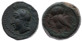 Sizilien 
Kamarina
Tetras
413-405 v.Chr

Vs: Kopf der Athena mit Helm n.l
Rs: Eule n.l. mit Eidechse, im Abschnitt drei Punkte

Material: Kupf...