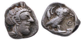 Attika 
Athen
Obol
um 454-404 v. Chr.

Vs: Kopf der Athena n. r
Rs: Eule, links Olivenblatt

Material: Silber 

Größe: 8.0mm
Gewicht: 0.63g...