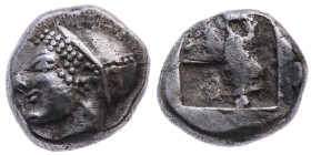 Ionien 
Phokaia
Trihemiobol
um 521-478 v.Chr.

Vs: Kopf einer Nymphe mit Sakkos n. l.
Rs: Quadratum incusum

Material: Silber 

Größe: 9.0mm...