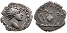 Römer 
Kaiserreich
Marcus Aurelius, 161-180
Denar
140-144
Rom

(als Caesar)
Vs: Kopf n.r., Umschrift AVRELIVS CAESAR AVG PII F COS
Rs: Opferg...